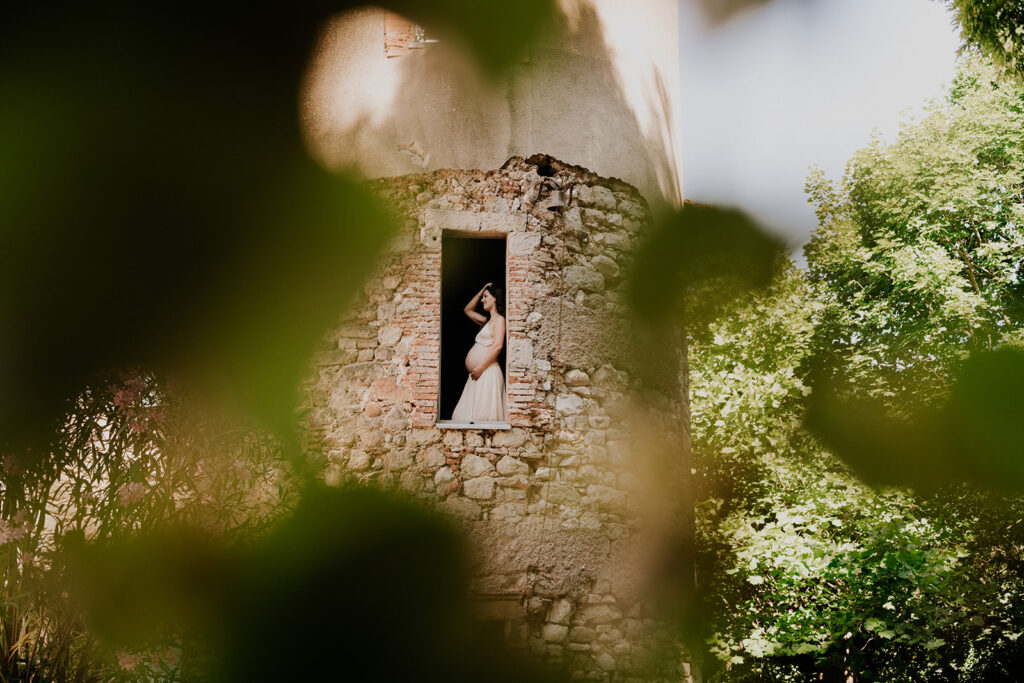 Photographe femme enceinte toulouse aude carcassonne castelnaudary narbonne gruissan- photos de grossesse naturelles artistiques originales