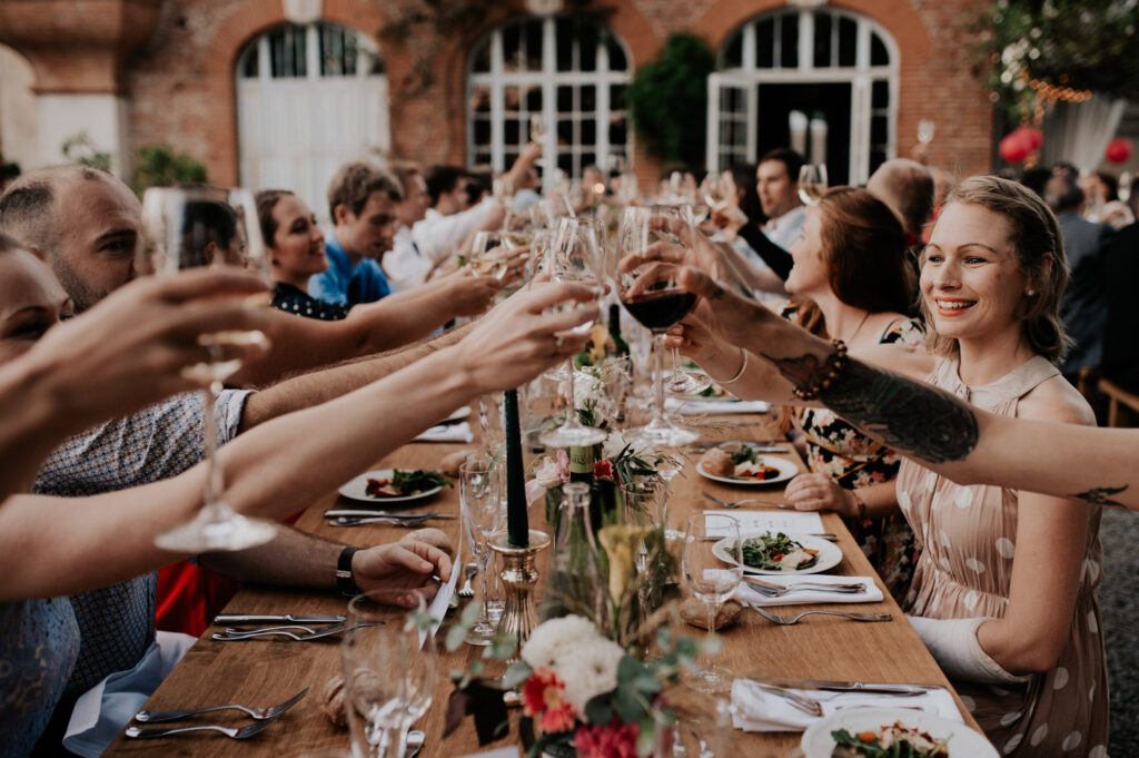 repas entre amis et famille. photographe-toulouse-reportage